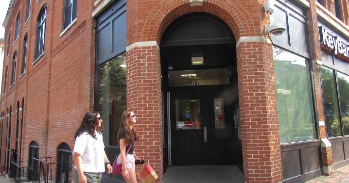 Scavenger hunt encourages a closer look at downtown Oneonta