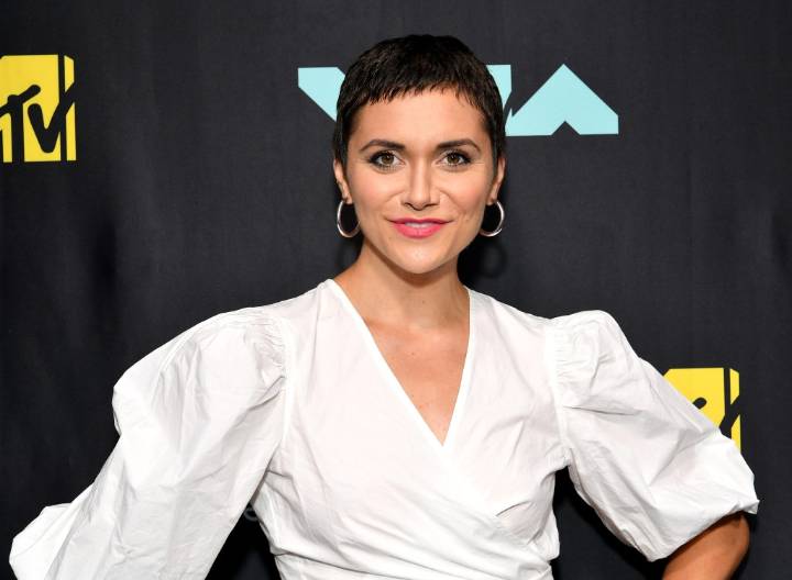 Disney child star Alyson Stoner left with $0; mom took thousands