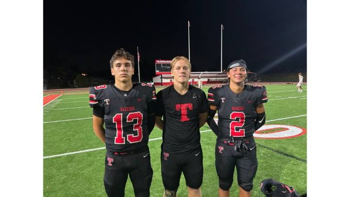 Troy football makes big comeback in fourth quarter to beat El Modena