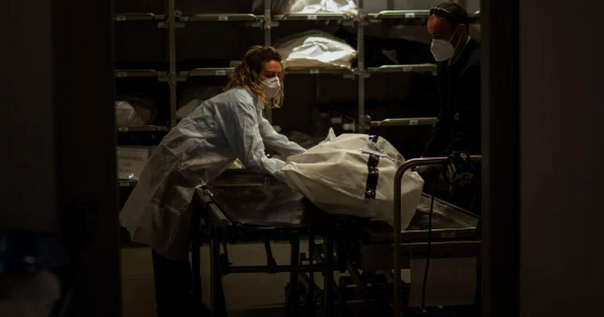 Pánico en EE. UU.: reportan hallazgo de cadáveres en descomposición, con varios años de antigüedad, en funeraria