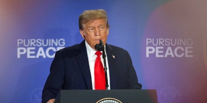 Trump afirmó que el próximo paso hacia un acuerdo de paz en Ucrania “depende” de Zelensky