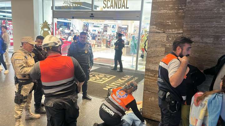 Se Desploma Elevador Hoy en Plaza Mitikah; CDMX; Reportan Heridos y Desalojan Centro Comercial