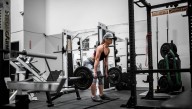 Squat vs Deadlift Which Is Better For Strength And Mass