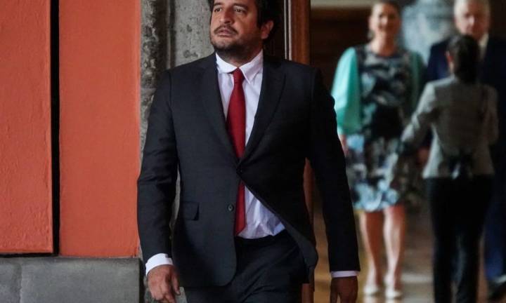 Andy López gana más que un diputado