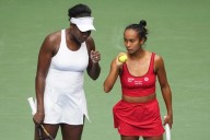 Venus Williams wins a US Open women’s doubles match for the 1st time since 2014