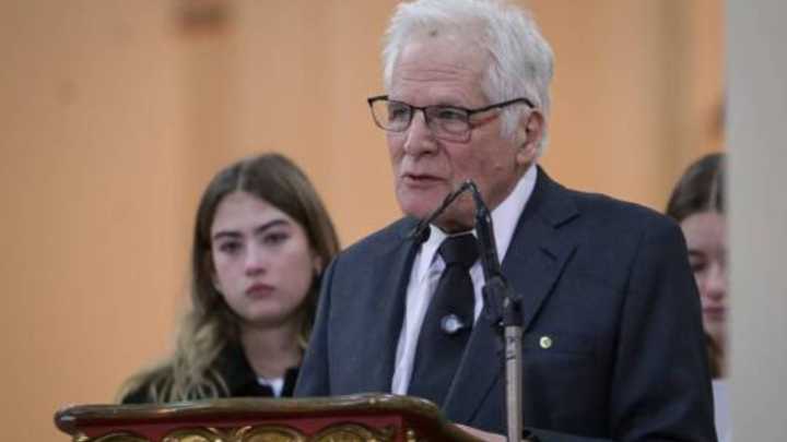 Padre de Miguel Uribe sería candidato presidencial del Centro Democrático