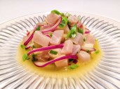 ¡Ceviche con manzana verde para combatir el calor en un día cualquiera de verano!