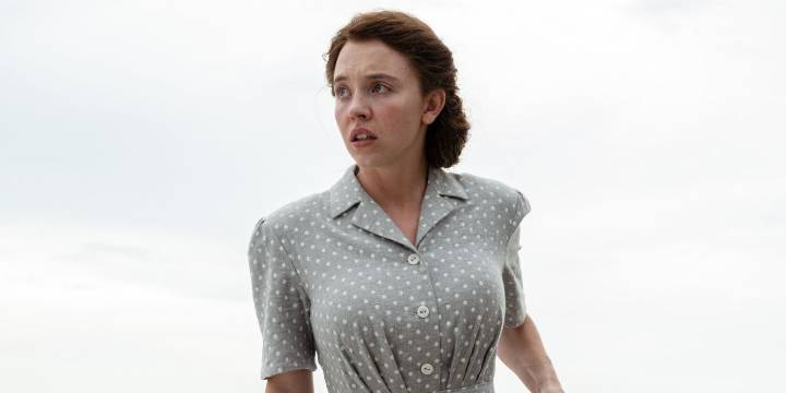 Latest 'Eden' Reviews Tease a "Dark" & "Gruesome" R-Rated Thriller Starring Sydney Sweeney and Ana de Armas