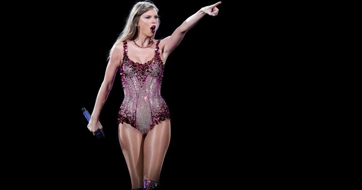 Taylor Swift and Travis Kelce are engaged