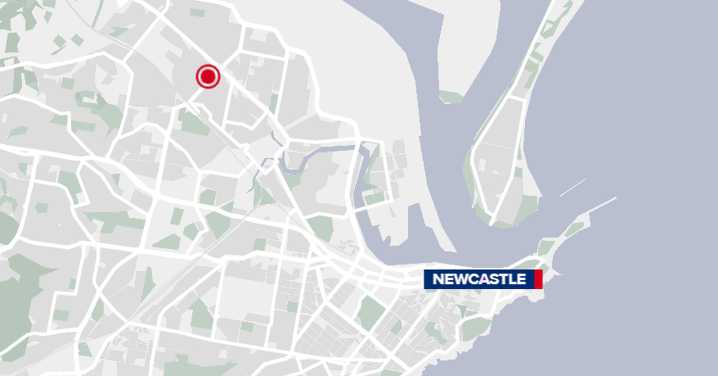 Four pulled from flaming car crash in NSW