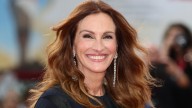 Julia Roberts impacta con el vestido negro más elegante y clásico en el Festival de Venecia 2025