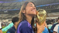 Se supo qué foto de Messi tiene Antonela Roccuzzo como fondo de pantalla en su celular