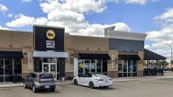 Minnesota teen says server forced her to prove her gender in restaurant bathroom
