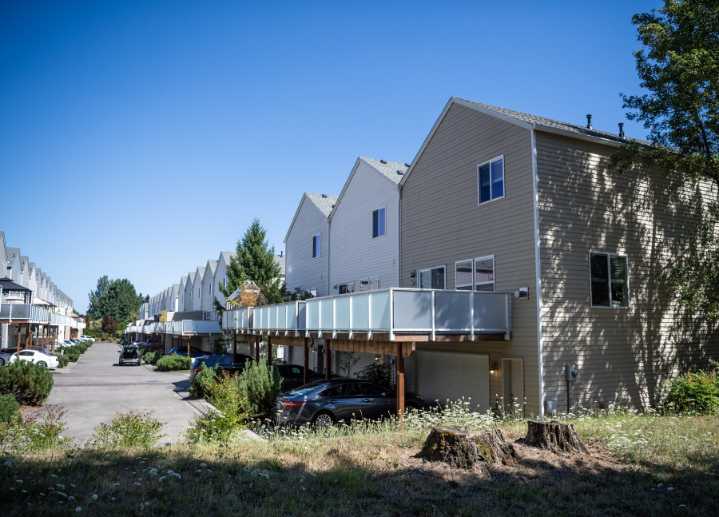 Vancouver council turns down developer proposing 5-story apartment complex in Walnut Grove neighborhood