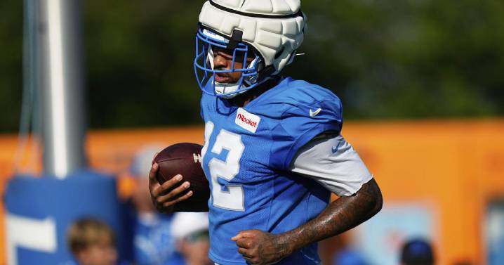 Jaguars acquire receiver Tim Patrick from Lions for a 6th round draft pick, AP source says