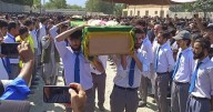 Deslave masivo mata a 7 voluntarios que reparaban daños por inundaciones en el norte de Pakistán
