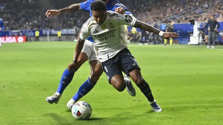 El Madrid y el Barça en la cuerda floja: lluvia de...