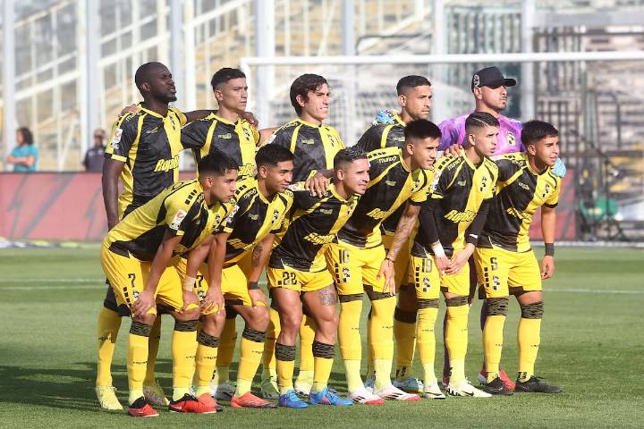 En Coquimbo Unido muestran mesura ante su ventaja en la cima del Campeonato Nacional 2025: “Lo que pase afuera no nos interesa mucho”