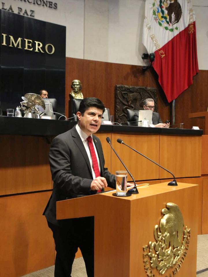 Morena convirtió diplomacia mexicana en un circo: Ambriz
