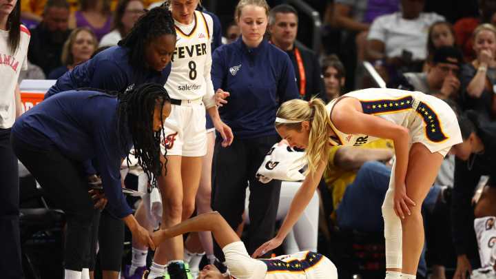 Indiana Fever add injuries to insult in 95-60 loss to Phoenix Mercury