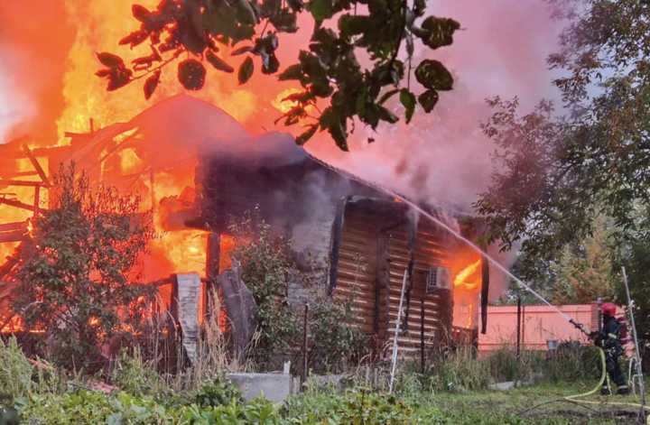 Russia launches ‘massive’ attack on Ukraine, hitting an American electronics manufacturer