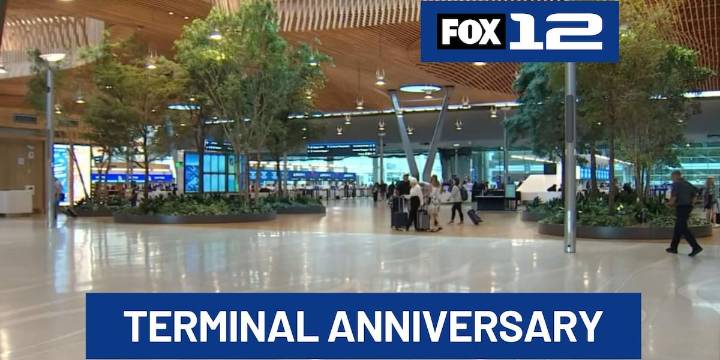 Travelers celebrate first anniversary of newly-renovated PDX main terminal