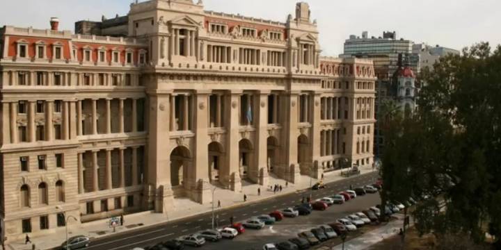 La Corte exhortó al Congreso a nombrar al Defensor del Pueblo y reglamentar los procesos colectivos