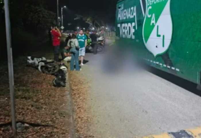 Hincha del Cali muere al ser atropellado por el bus del equipo