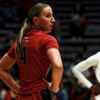 From Cantwell to Portugal: Rachel Cockman shoots for her basketball dream