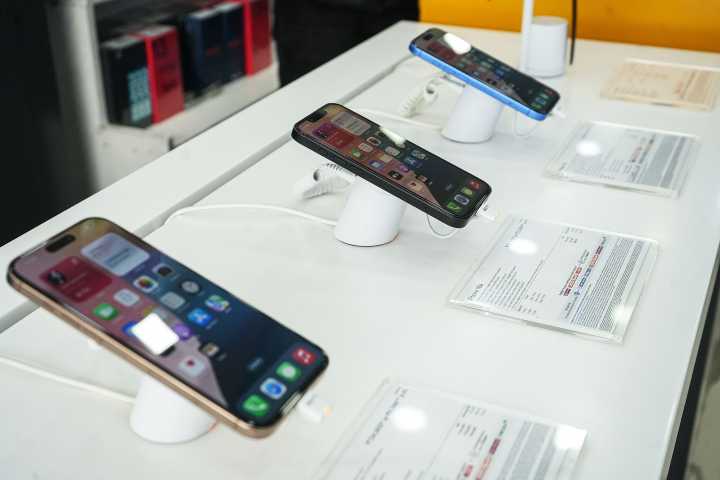 Apple just got a big win in Trump’s tariff war. It may have bigger concerns