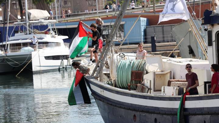 La flotilla Global Sumud parte de Barcelona con ayuda para los gazatíes