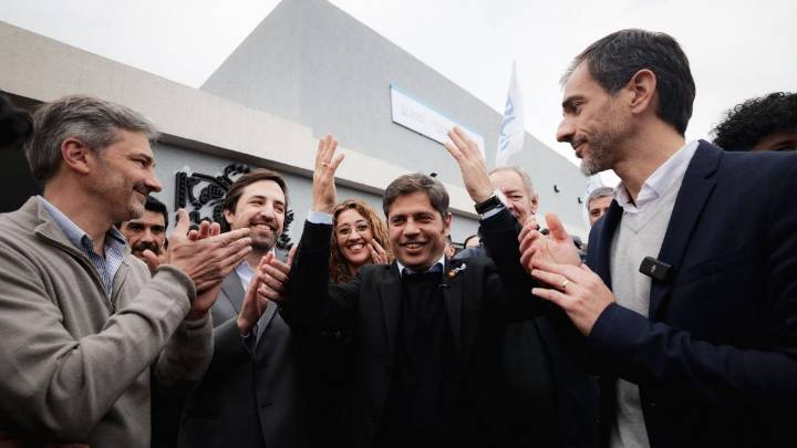 Kicillof le exige a Milei transferir obras paralizadas: "Si no piensa invertir..."