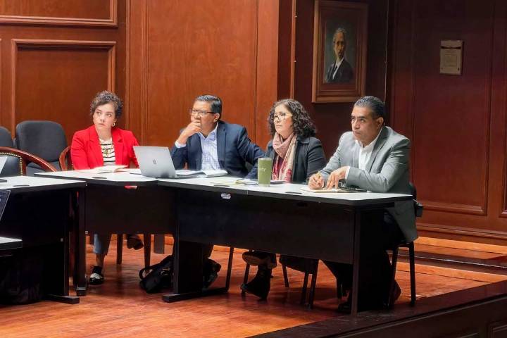 UAEMéx avanza en acuerdos con la Facultad de Ciencias Políticas y Sociales: diálogo, compromiso y soluciones reales
