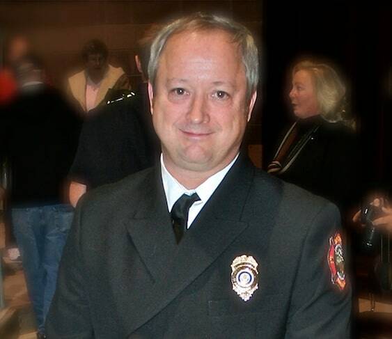Fire board votes to hire new chief