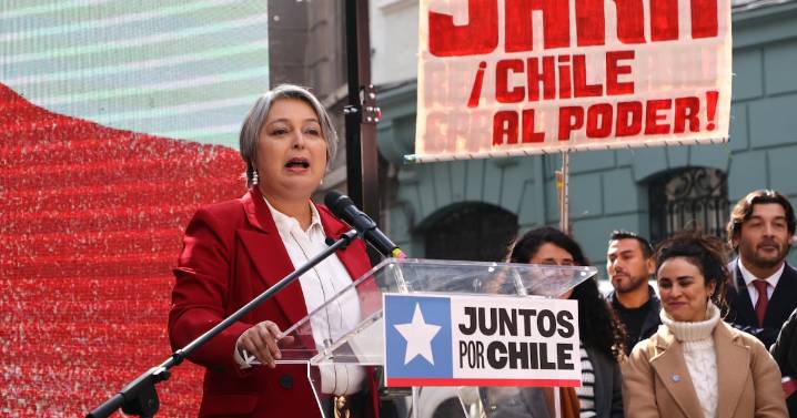Sin fin de las AFP y sin aborto libre: Jara  realiza fuerte giro y deja atrás propuestas emblemáticas de su programa de gobierno
