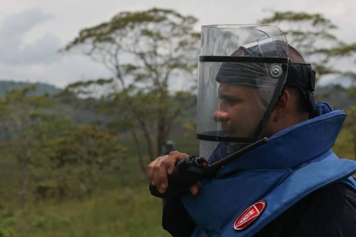 Nuevo hecho terrorista en Colombia: bomba dejada en basurero estalló en pleno centro de Florencia