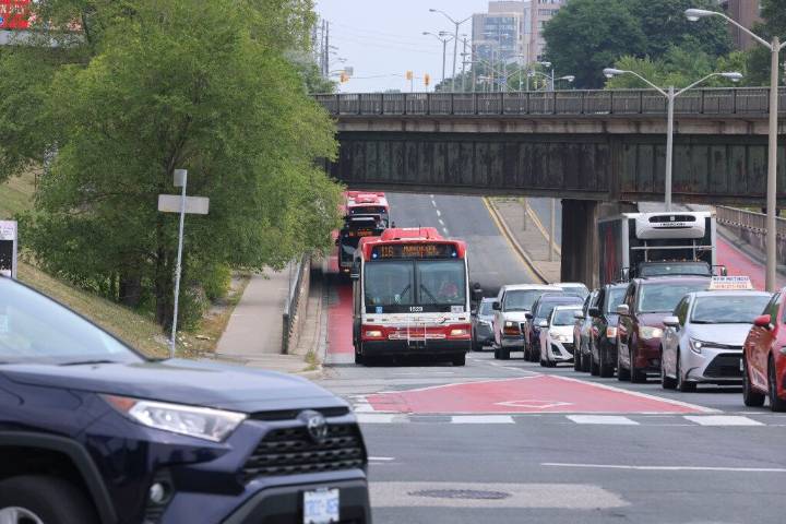RapidTO: Transit commuter’s dream or “absolute nightmare”?
