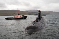 EU envía buque lanzamisiles y submarino nuclear al Caribe; los suma al combate al tráfico de drogas