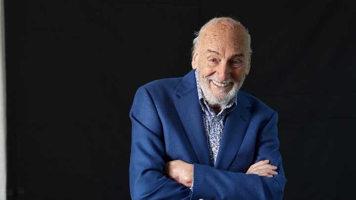 Héctor Alterio: «Tengo 95 años y todavía puedo trabajar en lo que me enriquece, el teatro»