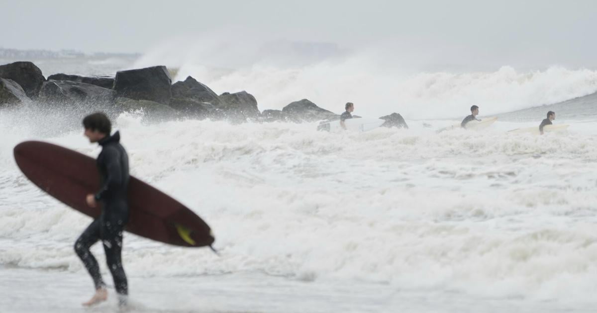 Erin weakens to post-tropical cyclone, moving out to sea as it batters East Coast with wind, waves