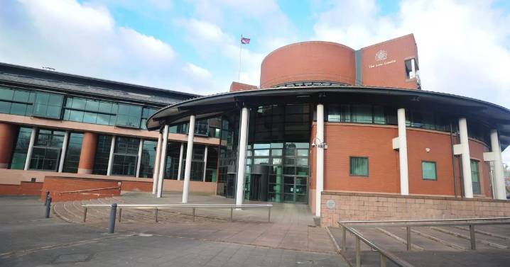 Nurse swapped ex's conditioner for hair removal cream in revenge for using her toiletries