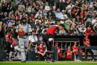 Guardians score five times in 1st inning, continue hot streak with 9