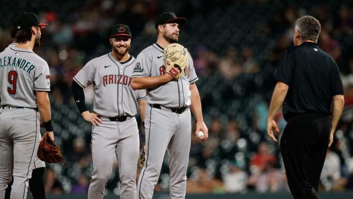 Former Red Sox Pitcher Accidentally Swallows Bug During Game