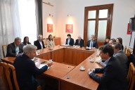 Frigerio se reunió con empresarios e industriales para analizar la situación del sector