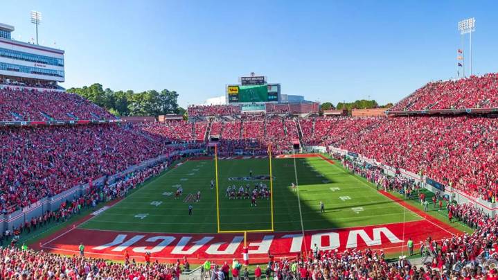 Post-Game Chaos: NC State, ECU students fight after football game