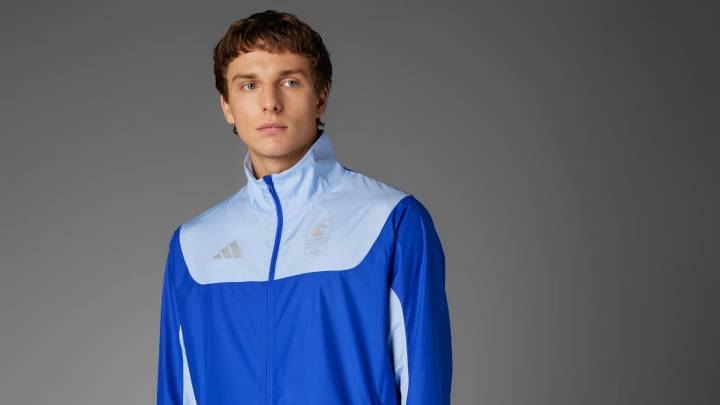 Get the official Boston Marathon 2025 jacket for more than 50% off