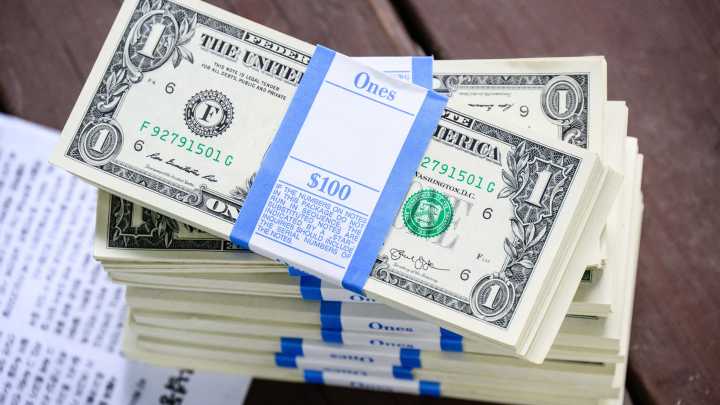 What is cashless bail? About Illinois law, Trump executive order