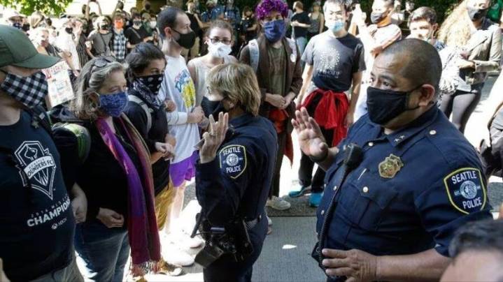 Seattle police captain wins $3M in settlement for 'gender discrimination' lawsuit