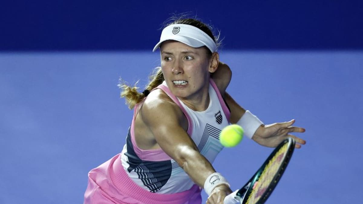 Alexandrova knocks out defending champ Noskova to reach Monterrey semis