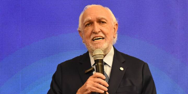 Gil Lavedra celebró los 40 años de la creación del Colegio Público de la Abogacía porteño